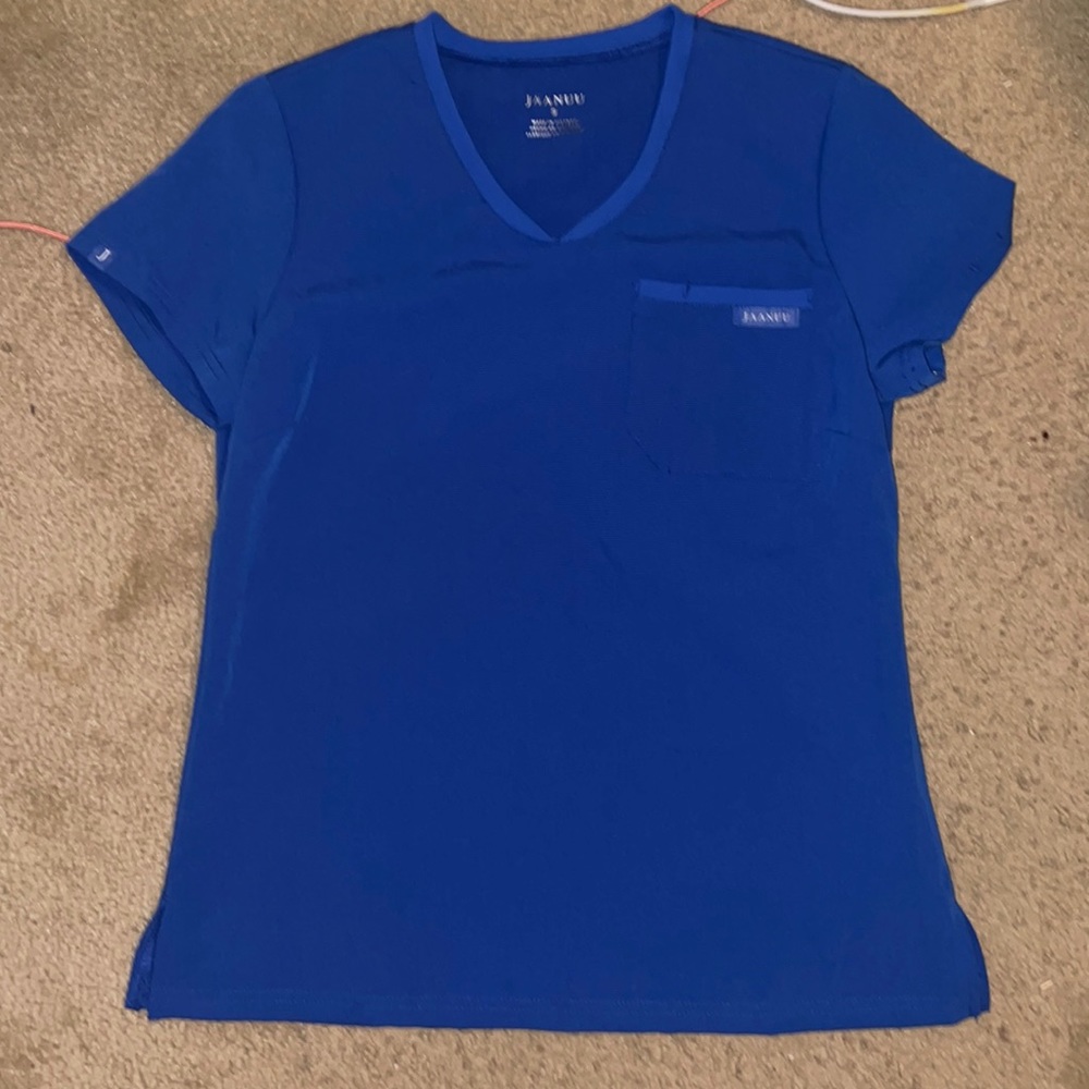 JAANUU one pocket scrub top